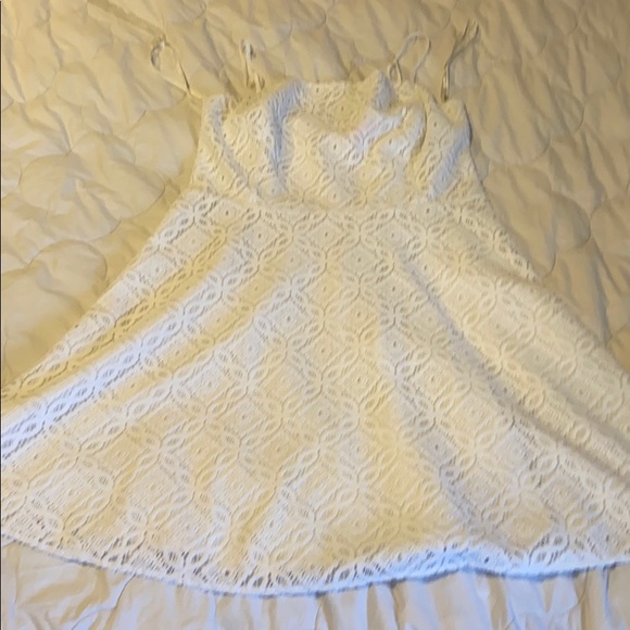 White eyelet A-Line spaghetti strap Lilly dress - Picture 3 of 6